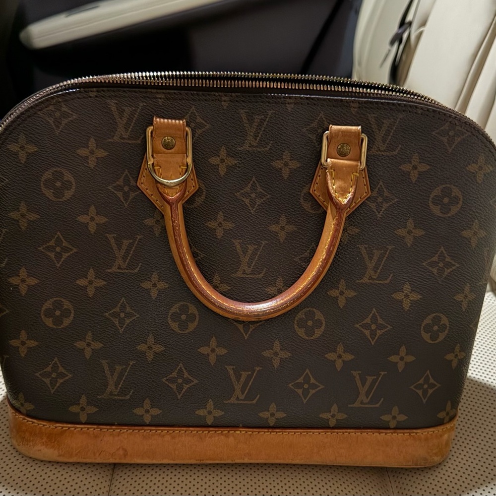 Louis Vuitton Monogram Brown Handbag with matching Wallet